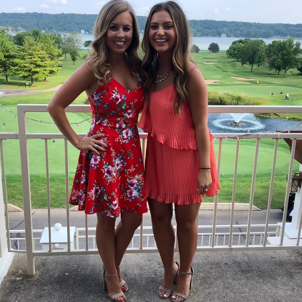 Wedding guest / cocktail dress